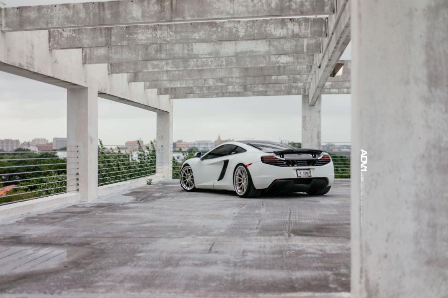  McLaren MP4-12C on ADV.1 Wheels (ADV10TSCS) 2015 года  (фото 6 из 25)
